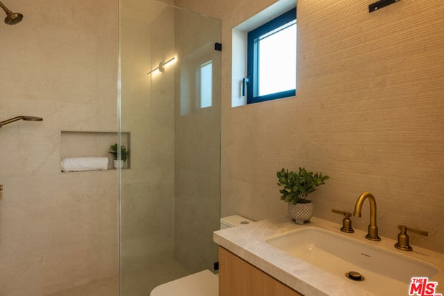 12427 Cumpston Street, Los Angeles, CA 91607 — photo 23 of 53