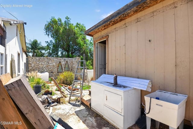 9208 Thompson Avenue, Chatsworth, CA 91311 — photo 16 of 18