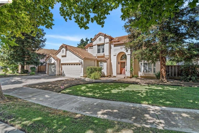 1281 Sea Vista Dr, Brentwood, CA 94513 — photo 5 of 53