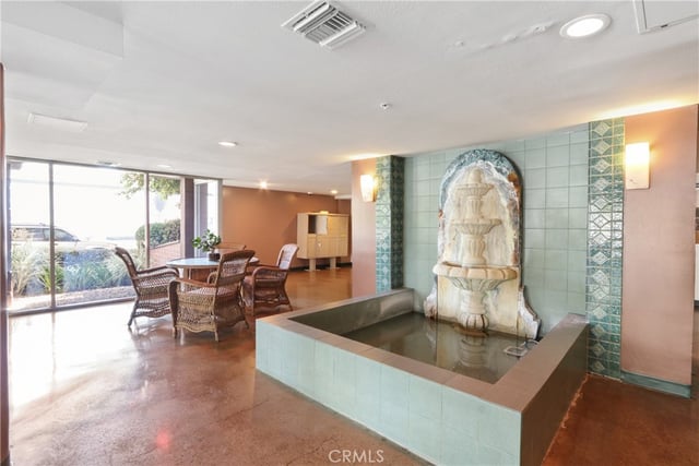 801 Pine Ave. #310, Long Beach, CA 90813 — photo 29 of 35