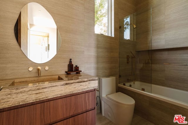 800 N La Jolla Avenue, Los Angeles, CA 90046 — photo 23 of 34