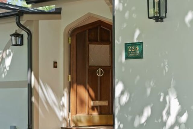224 N Bowling Green Way, Los Angeles, CA 90049 — photo 5 of 73
