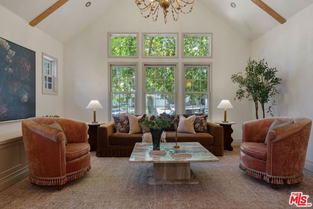 224 N Bowling Green Way, Los Angeles, CA 90049 — photo 6 of 73