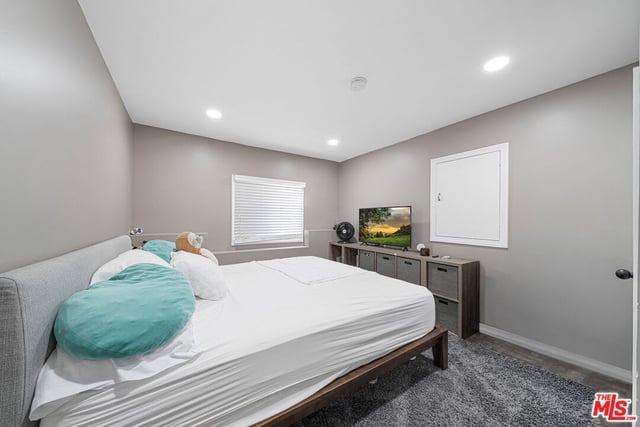 3730 Wasatch Avenue, Los Angeles, CA 90066 — photo 12 of 33