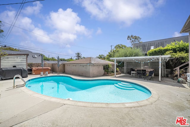 3730 Wasatch Avenue, Los Angeles, CA 90066 — photo 27 of 33