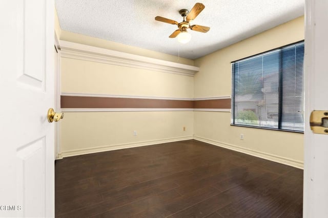 2454 Manzanita Drive, Oxnard, CA 93033 — photo 11 of 54