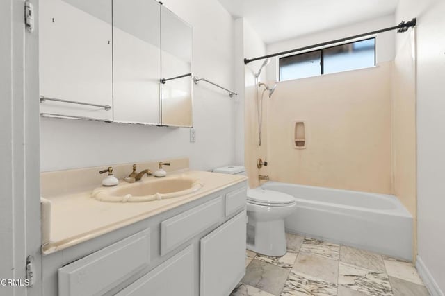 2454 Manzanita Drive, Oxnard, CA 93033 — photo 30 of 54