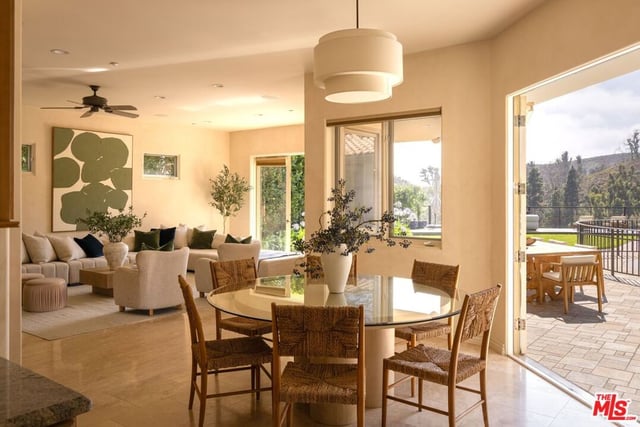 13731 Romany Drive, Pacific Palisades, CA 90272 — photo 13 of 46