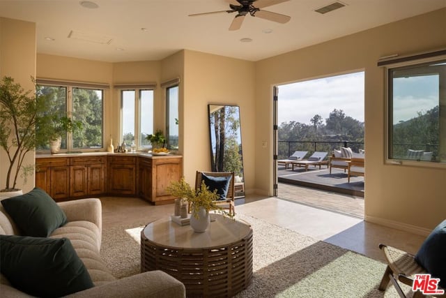 13731 Romany Drive, Pacific Palisades, CA 90272 — photo 30 of 46