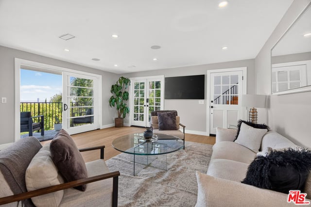 8276 Woodshill Trail, Los Angeles, CA 90069 — photo 7 of 38