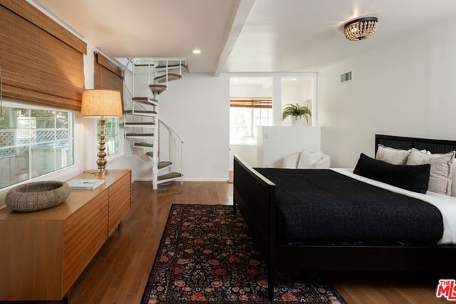 3980 Hopevale Drive, Los Angeles, CA 91403 — photo 19 of 28