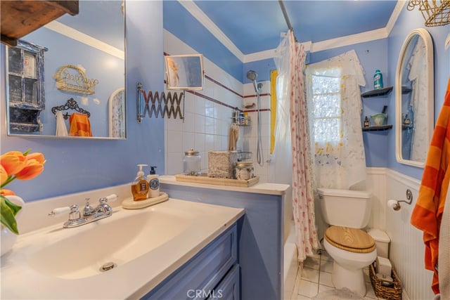 4924 Alatar, Woodland Hills, CA 91364 — photo 14 of 33