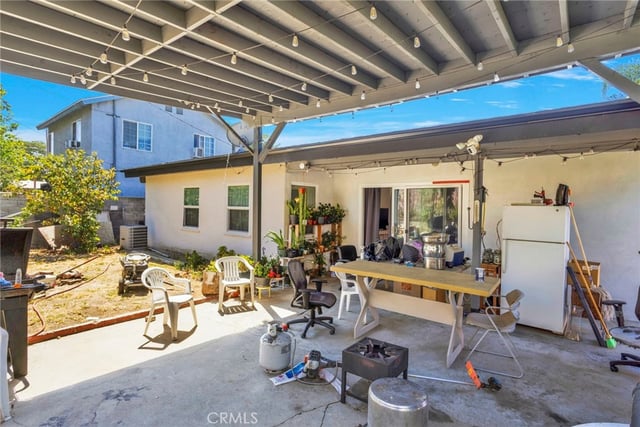 923 Hallwood Avenue, Pomona, CA 91767 — photo 29 of 43