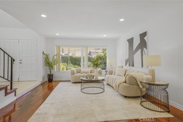 5917 Carell Avenue, Agoura Hills, CA 91301 — photo 4 of 41