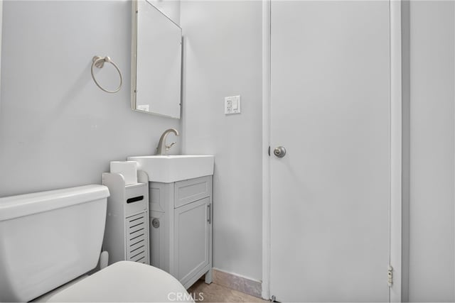 7700 Wilbur, Reseda, CA 91335 — photo 26 of 54