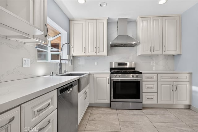 7700 Wilbur, Reseda, CA 91335 — photo 7 of 54