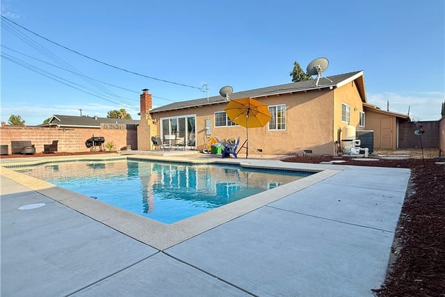 1277 Essex, Pomona, CA 91767 — photo 22 of 37