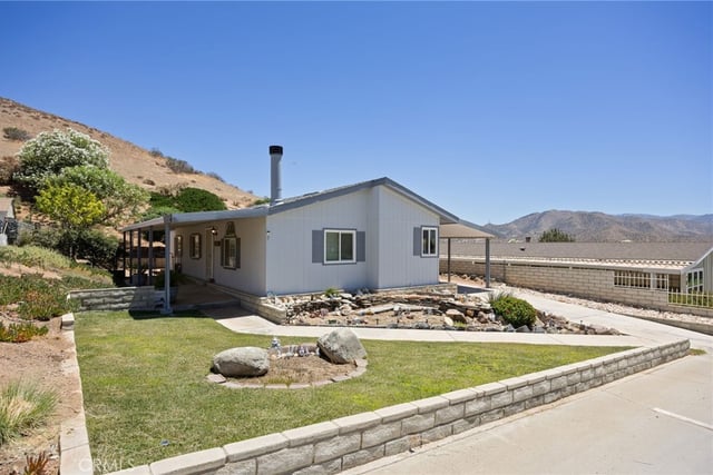 33105 Santiago Road 7, Acton, CA 93510 — photo 5 of 37
