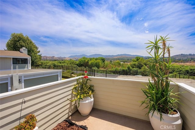 27068 Hidaway 7, Canyon Country, CA 91351 — photo 33 of 33