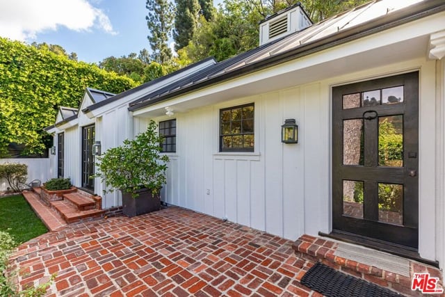 9151 Warbler Place, Los Angeles, CA 90069 — photo 2 of 22