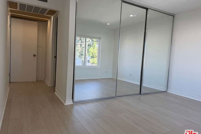 18350 Hatteras Street 278, Tarzana, CA 91356 — photo 28 of 42