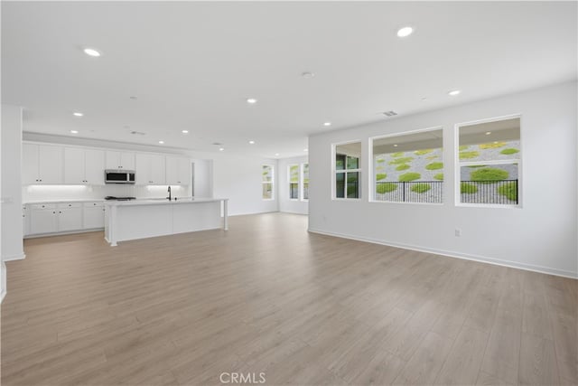 28847 Appaloosa Place, Castaic, CA 91384 — photo 4 of 20