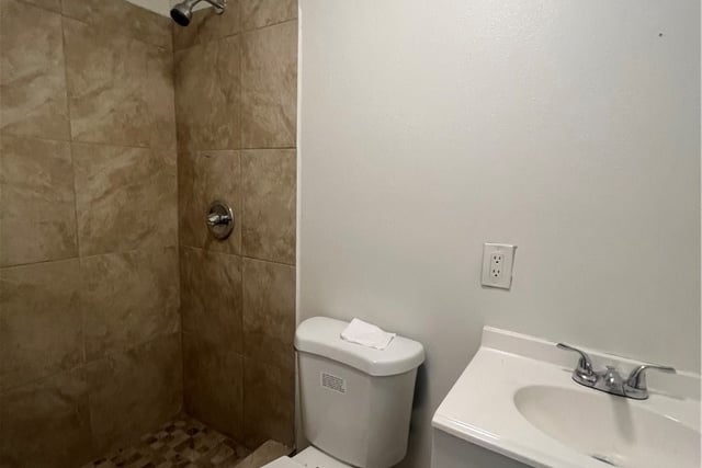 36806 36806 Meadowview Court, Palmdale, CA 93552 — photo 18 of 37