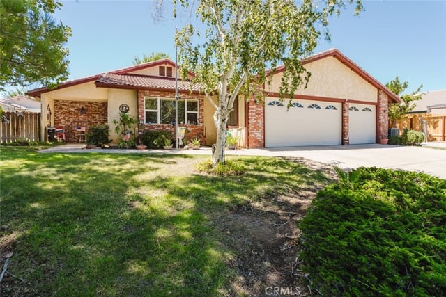 6314 Almond Valley Way, Quartz Hill, CA 93536 — photo 3 of 46