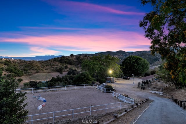 12100 Browns Canyon Road, Chatsworth, CA 91311 — photo 10 of 75