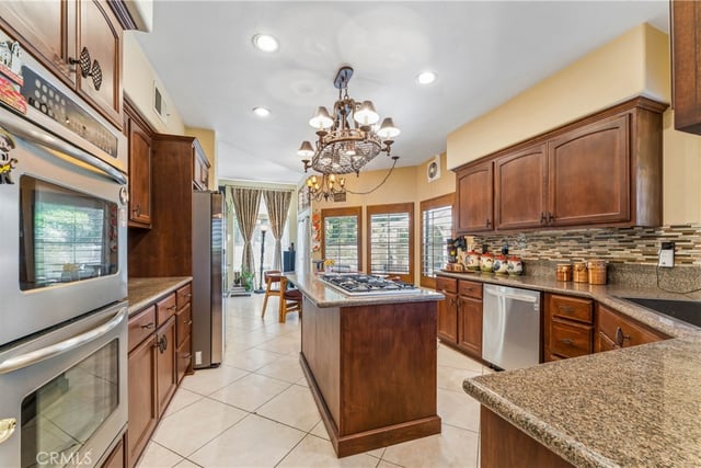 24515 Ebelden, Newhall, CA 91321 — photo 15 of 48