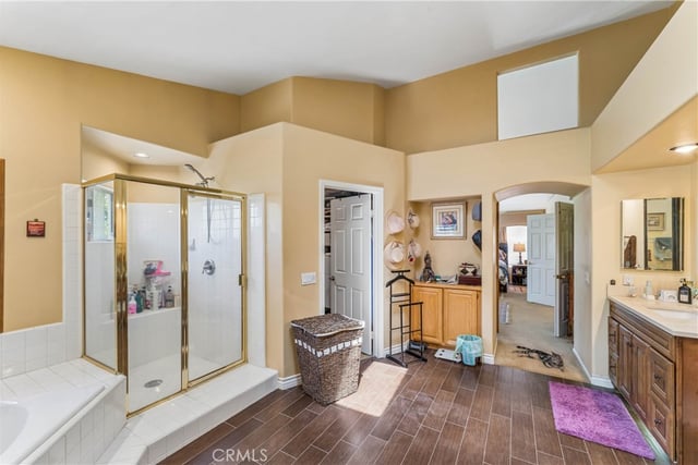 24515 Ebelden, Newhall, CA 91321 — photo 21 of 48