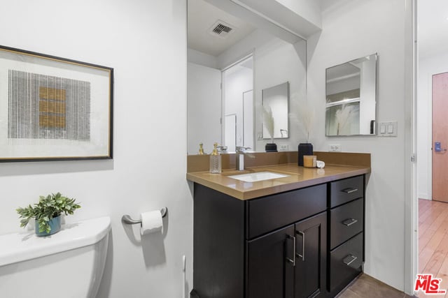801 S Grand Avenue 1508, Los Angeles, CA 90017 — photo 22 of 37