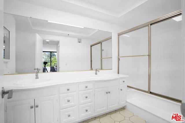 880 W 1st Street 622, Los Angeles, CA 90012 — photo 22 of 35