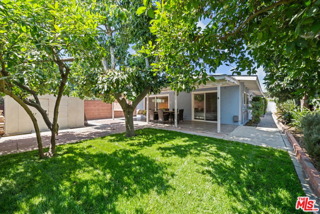 7528 Newcastle Avenue, Reseda, CA 91335 — photo 20 of 23
