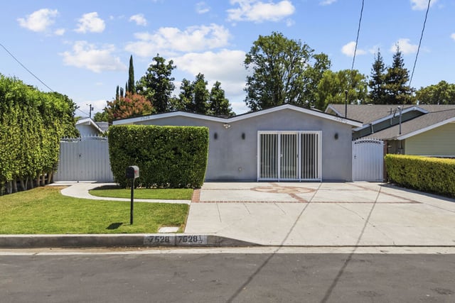 7528 Newcastle Avenue, Reseda, CA 91335 — photo 23 of 23