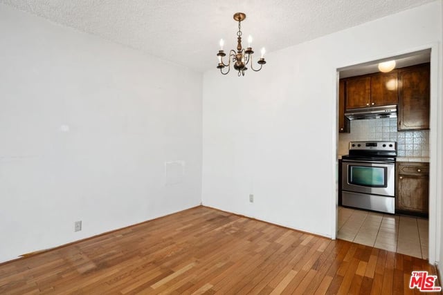 1831 Barry Avenue 3, Los Angeles, CA 90025 — photo 11 of 24