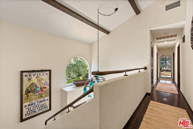 11662 Duque Drive, Studio City, CA 91604 — photo 20 of 54