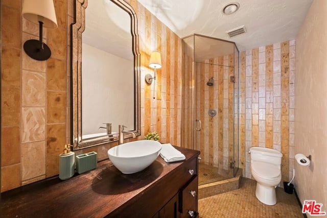 11662 Duque Drive, Studio City, CA 91604 — photo 29 of 54