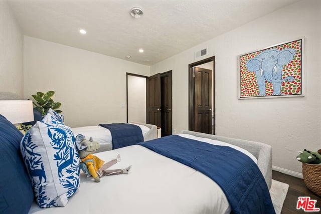 11662 Duque Drive, Studio City, CA 91604 — photo 30 of 54