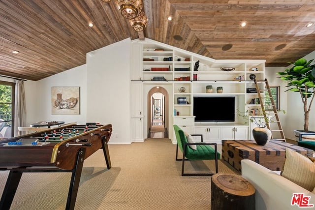 11662 Duque Drive, Studio City, CA 91604 — photo 36 of 54