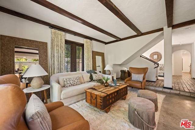 11662 Duque Drive, Studio City, CA 91604 — photo 4 of 54