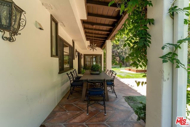 11662 Duque Drive, Studio City, CA 91604 — photo 49 of 54