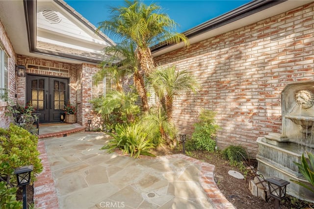 15263 Saddleback Road, Canyon Country, CA 91387 — photo 11 of 51