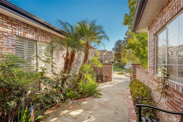 15263 Saddleback Road, Canyon Country, CA 91387 — photo 12 of 51