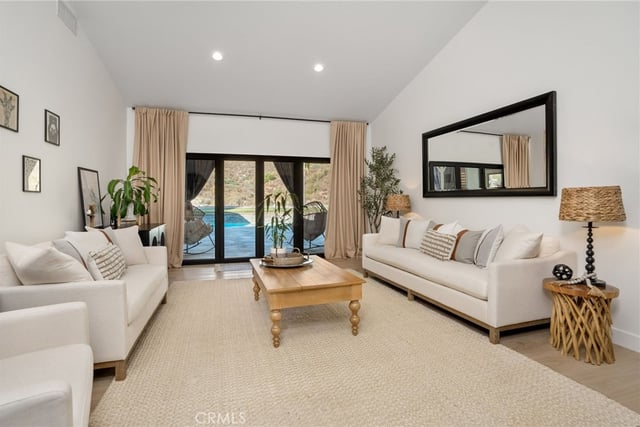 15263 Saddleback Road, Canyon Country, CA 91387 — photo 17 of 51