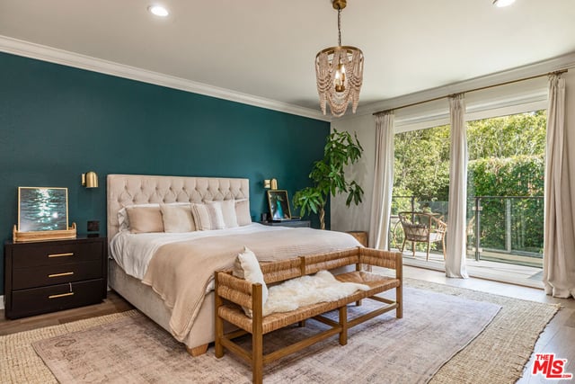 3240 Shelby Drive, Los Angeles, CA 90034 — photo 13 of 41