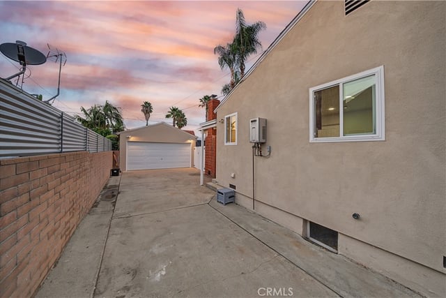 1107 E Larkwood, West Covina, CA 91790 — photo 32 of 52