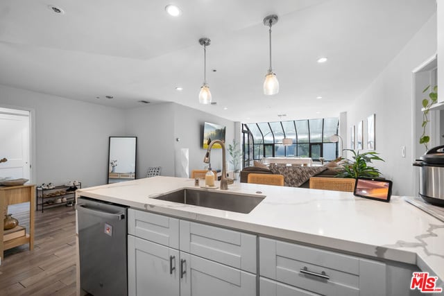 121 S Hope Street 517, Los Angeles, CA 90012 — photo 23 of 60