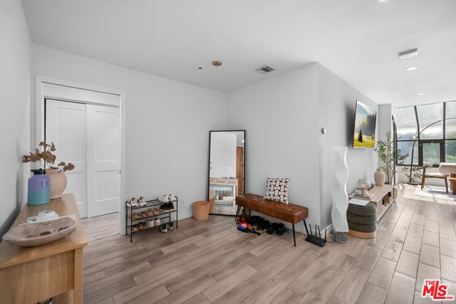 121 S Hope Street 517, Los Angeles, CA 90012 — photo 25 of 60