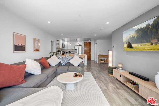 121 S Hope Street 517, Los Angeles, CA 90012 — photo 39 of 60